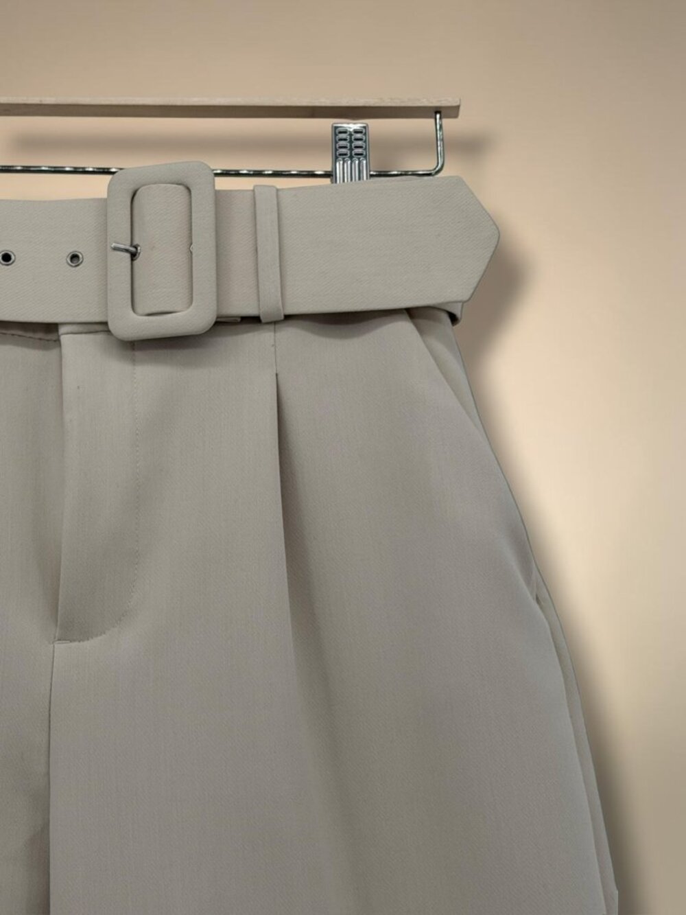 Zara High-Waist Belted Pleated Trousers - Picture 3 of 5